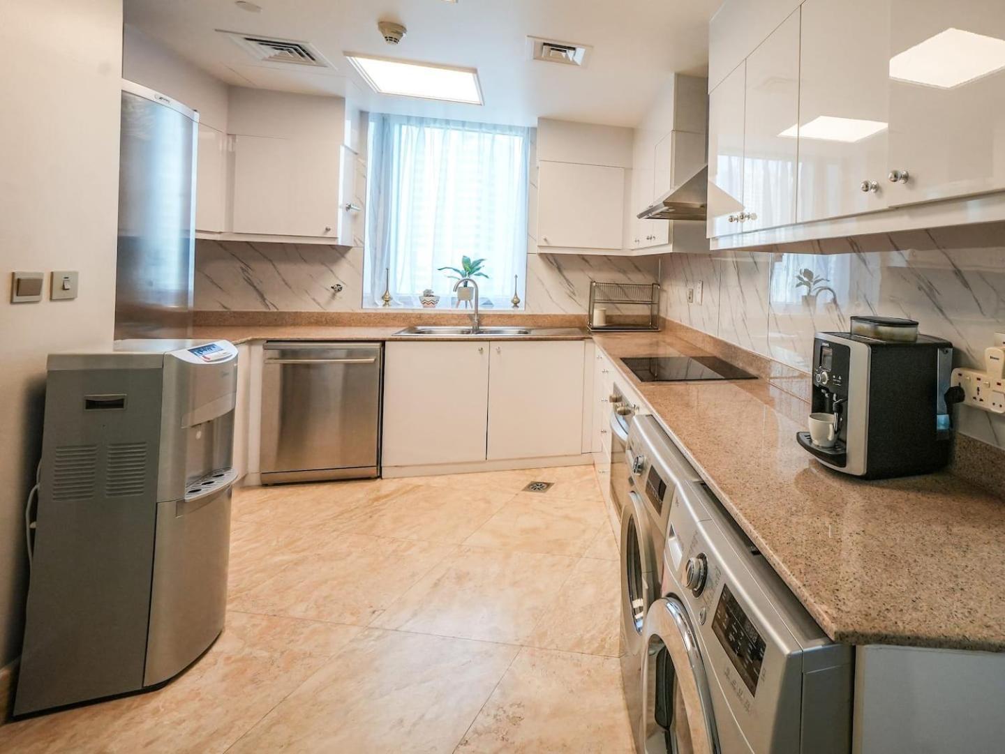 Deluxe 3 Bedroom With Marina & Sea View Dubai Esterno foto